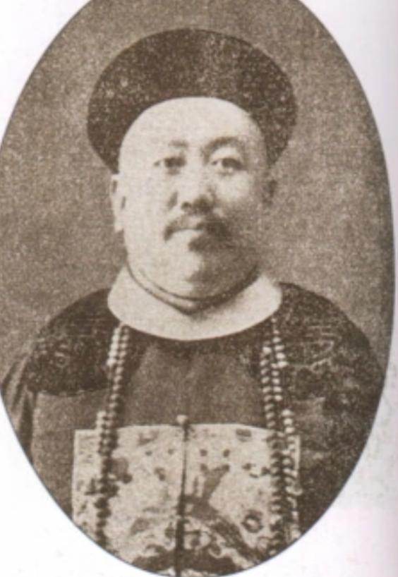 1911年11月4日，革命党敢死队攻入浙江巡抚衙门，并抓住了巡抚增韫，革命党准备