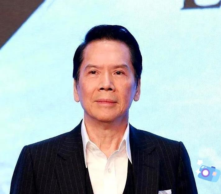 向家被掏空10亿！向佐拼命带货背后，藏着最狠的背叛。跟了向华强5年的亲信，