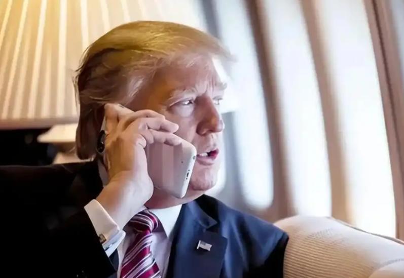 11月25日凌晨，特朗普刚刚在自己的社交媒体上也发布了与中方进行电话通话的情况。