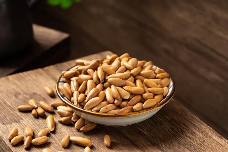 中国暂停采购巴西部分大豆，据外媒报道，是因为在货物中检测到农药和害虫。本月8日和