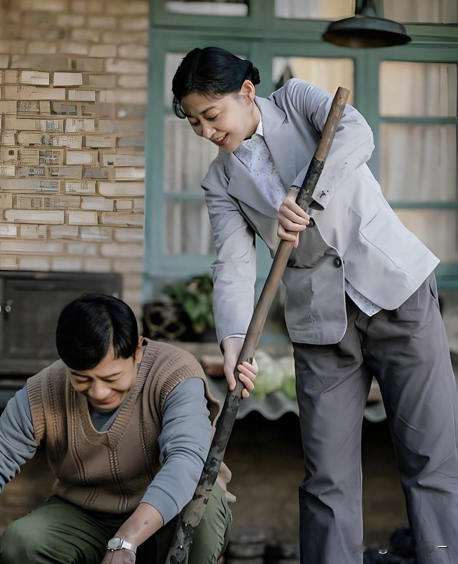 《好好的时光》鲲城市，一开始还猜是东北哪个地方，直到看了里面的黑石礁、胜