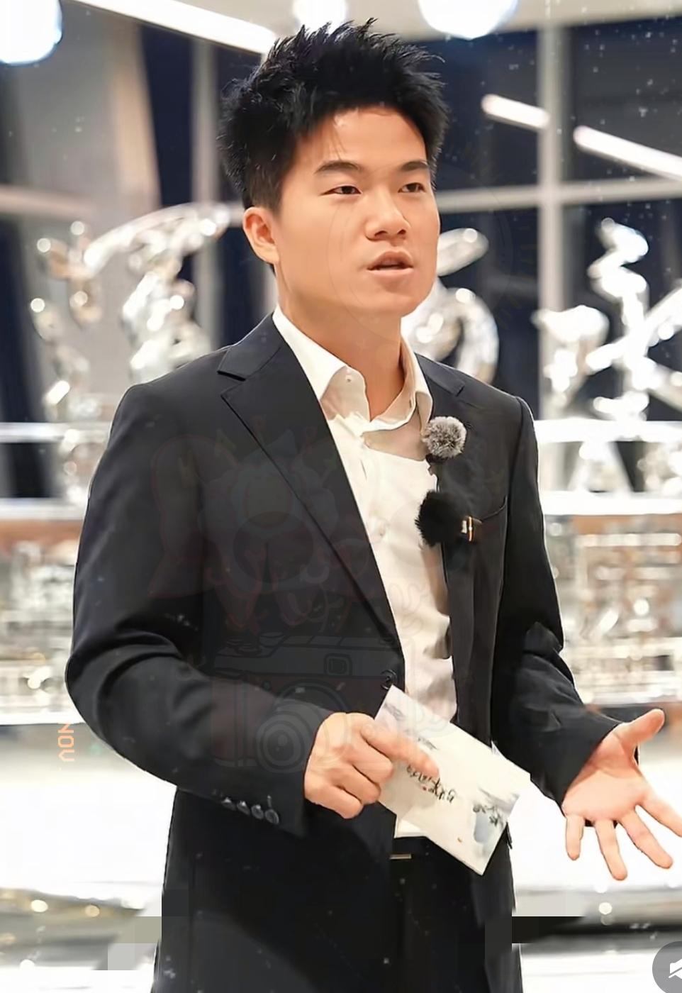 宇辉新疆行的5个亿，藏着一个比直播带货更厉害的真相！我之前以为新疆那趟卖4