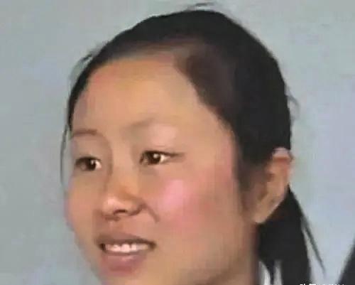 湖南一女子天生聋哑22年，嫁给一个疼她的丈夫，一日丈夫说：“我出去打会儿牌。”妻