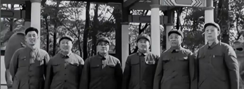 韩先楚和冼恒汉在兰州军区斗了四年，谁也压不住谁。1977年中央突然调来一位老将，