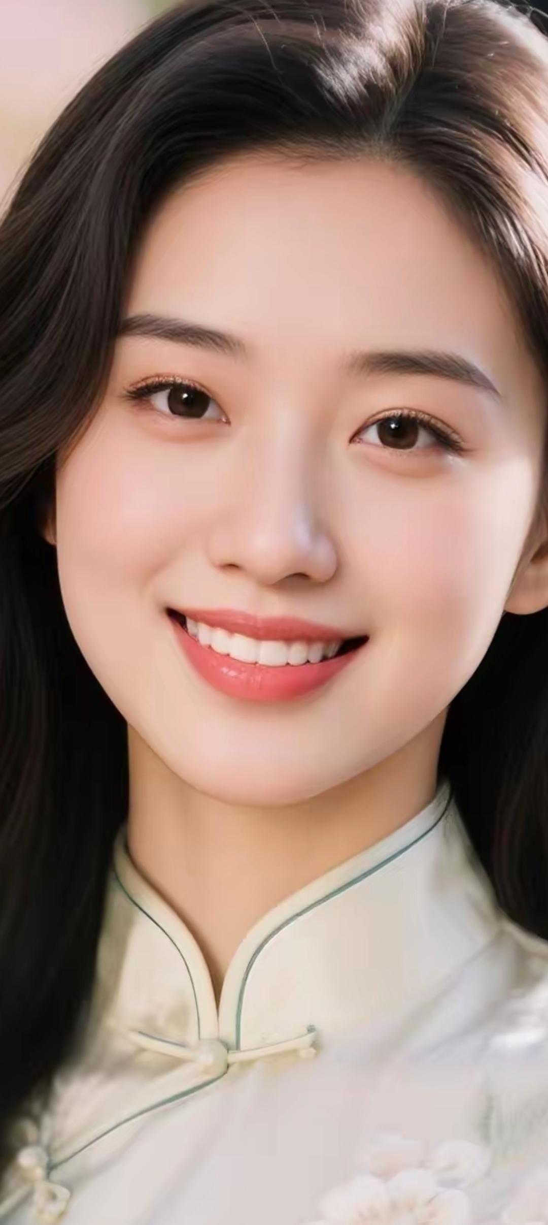 微笑如花，温婉动人，古风美少女