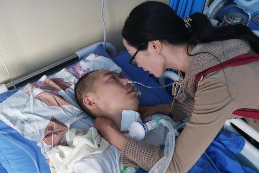 一段大彻大悟的话：只要家中有病人，无论是父母、子女还是老公，都能把一个人拖挎。什