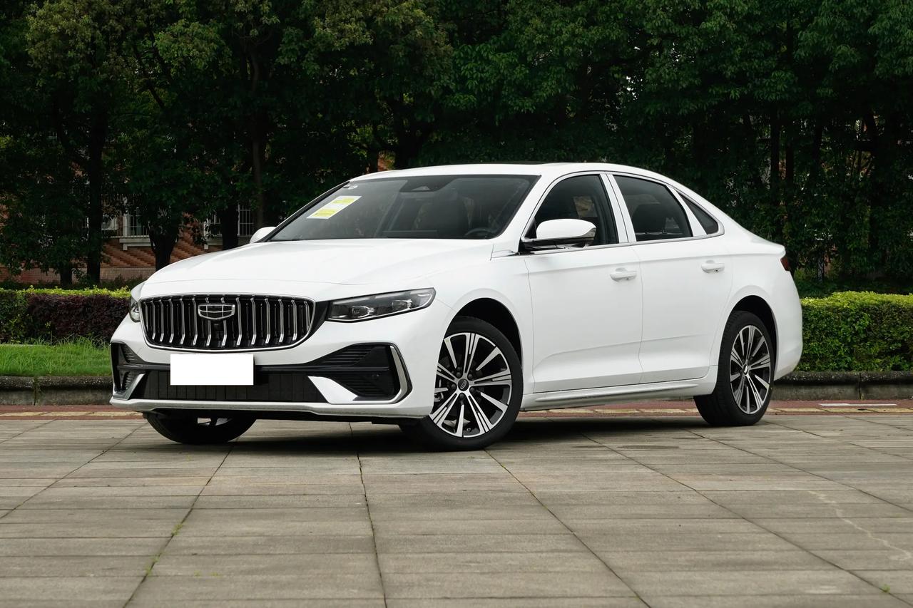 我觉得吉利星越L/星瑞i-HEV智擎混动这俩车聪明的点，或许就是冲着主流混动市场