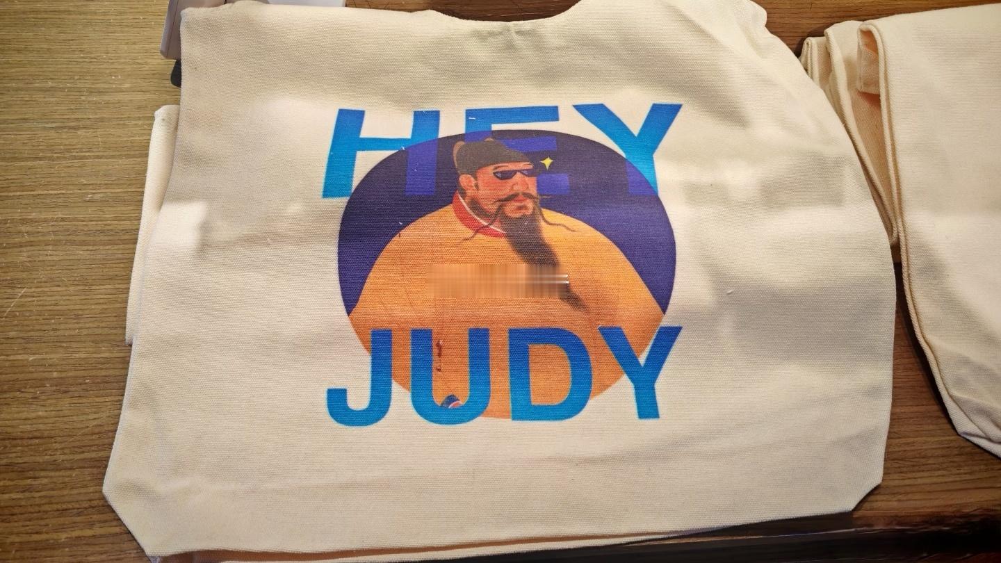 明孝陵文创店的小玩意儿，梗味很浓！