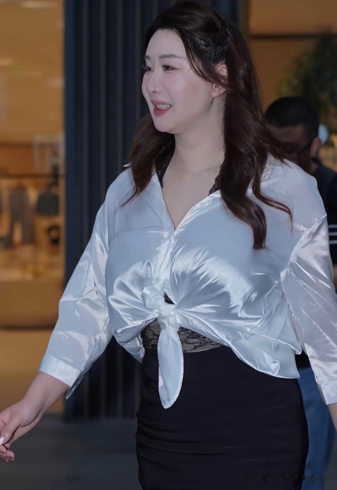男人出轨都是女人的错好多人根本不理解为什么都是女人的错呢难道男人就没有问