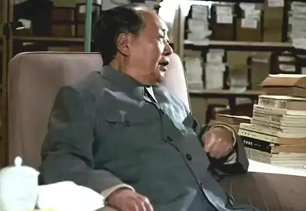 向毛主席做过汇报的领导都有一个共同感受，就是在毛主席面前，你心里啥也藏不住。正如