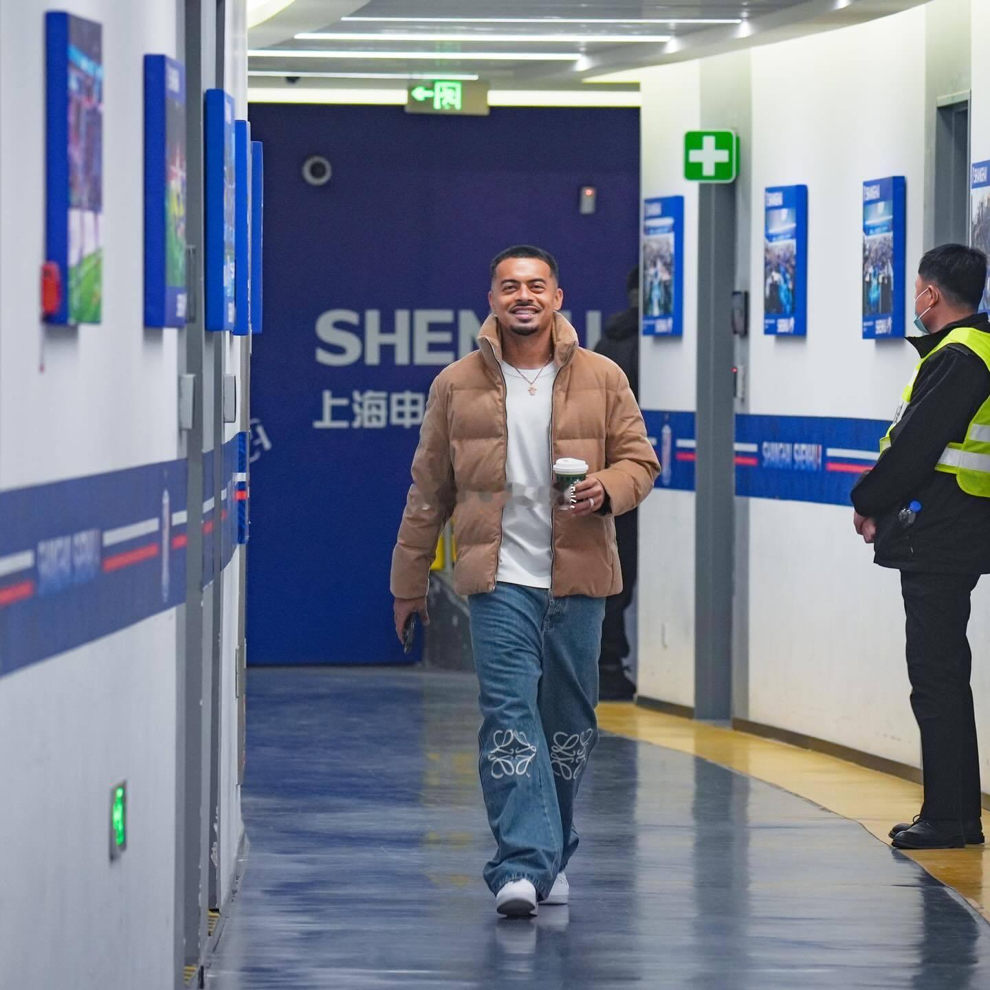 北京国安北京国安李可面临合同续约问题。