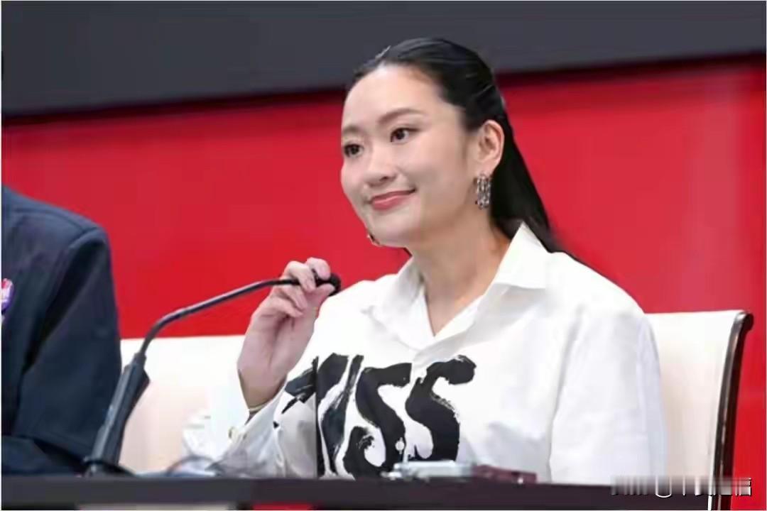 泰国政坛大变天？佩通坦再出山！为泰党提前半年打响大选这波操作直接把泰国政坛