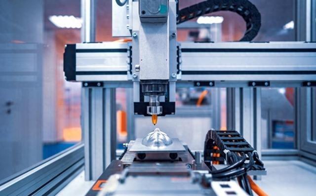 西方专家：中国工业太可怕，有一项顶尖工业没被中国攻克，在中国工业一路高歌猛进、接