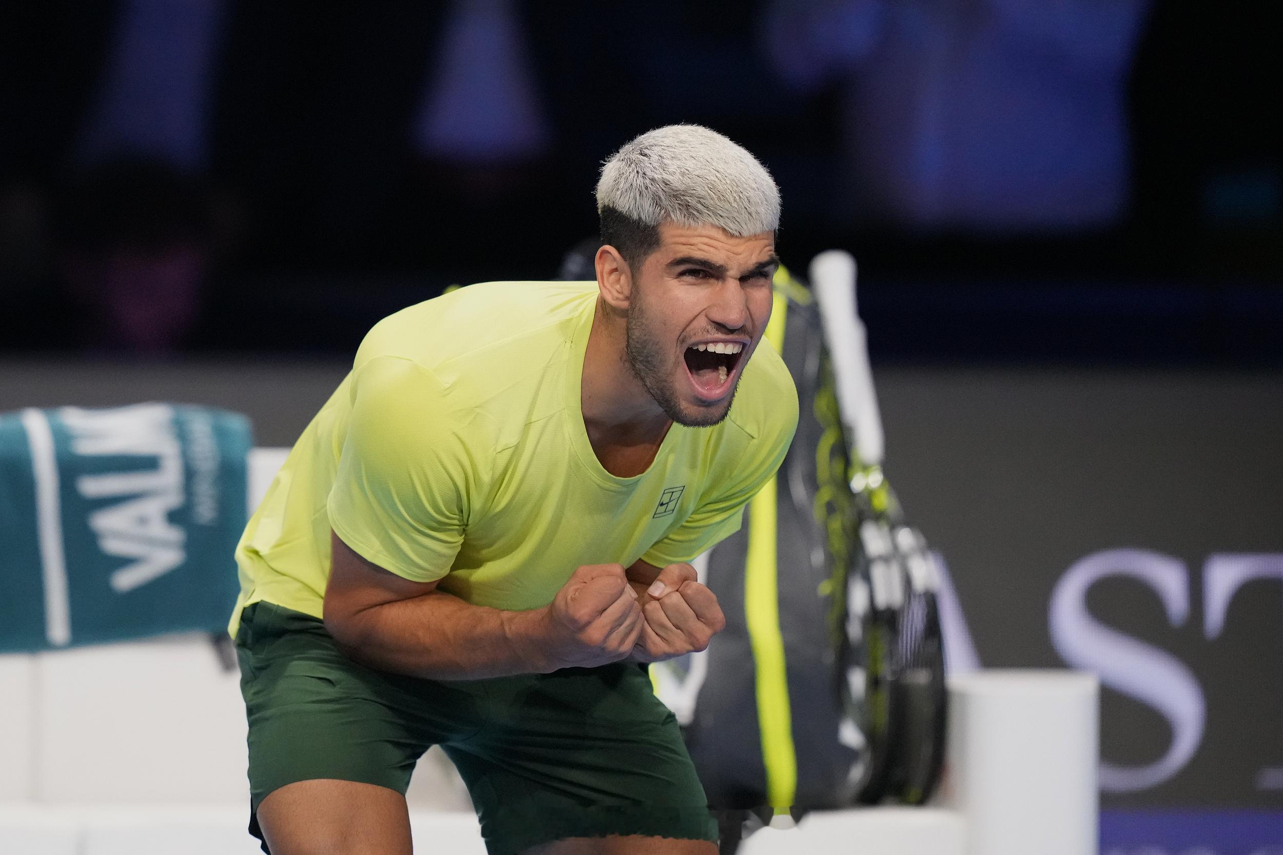 这是阿尔卡拉斯本赛季第70场ATP巡回赛单打正赛胜利，刷新个人职业生涯单赛季胜场