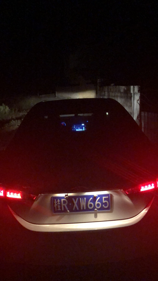 丰田史上最最帅的卡罗拉当年古天乐代言，全新款卡罗拉上市。也是不过时的车型。越看