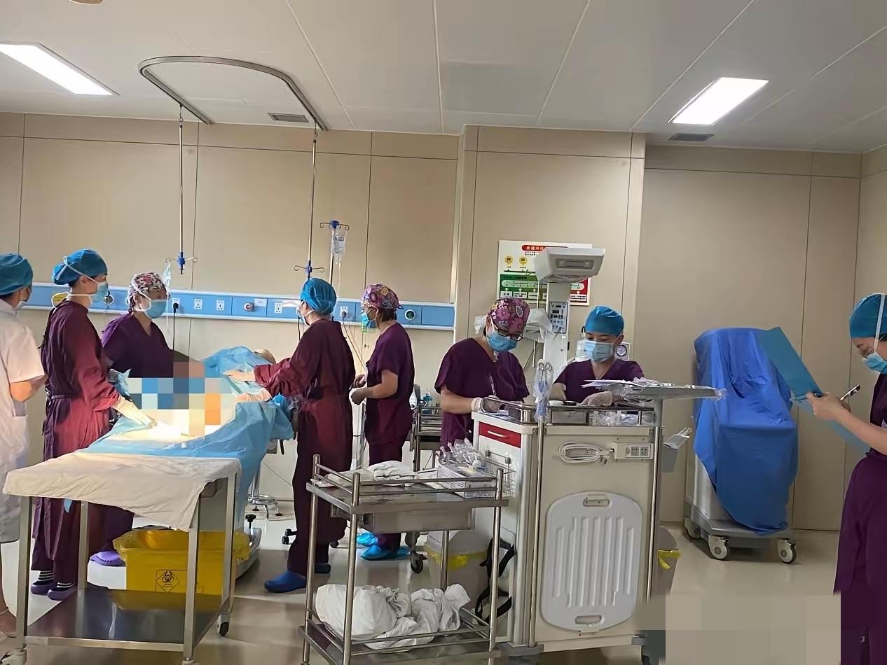 看完真的破防了！38岁女医生拼娃离世，再优秀的人生，没了健康全归零。这位同