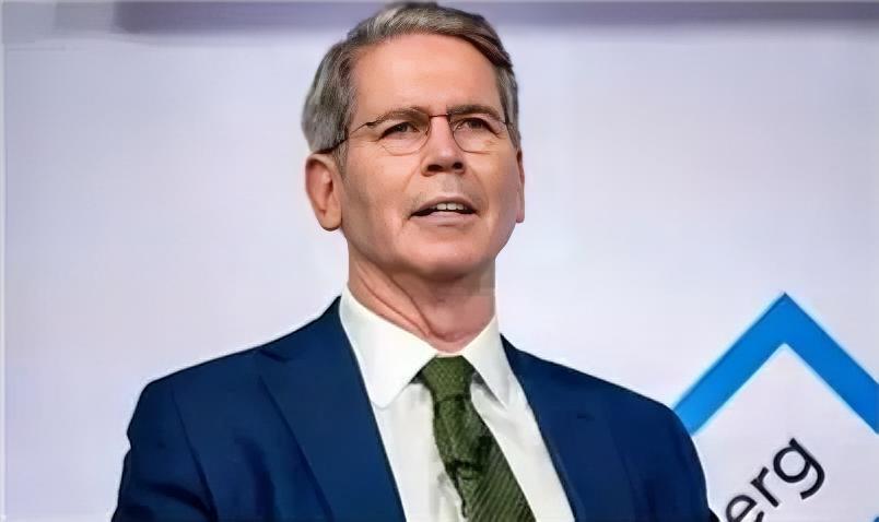 美国人又来这一套，印度人还会入套吗？据美国彭博社报道，美国财长贝森特当地时