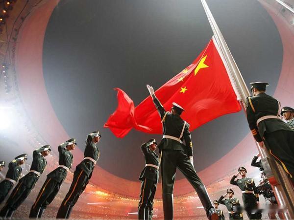 菲律宾南海搅事、荷兰明抢安世半导体、中美贸易摩擦等等,好多国人都感叹怎么我国突然