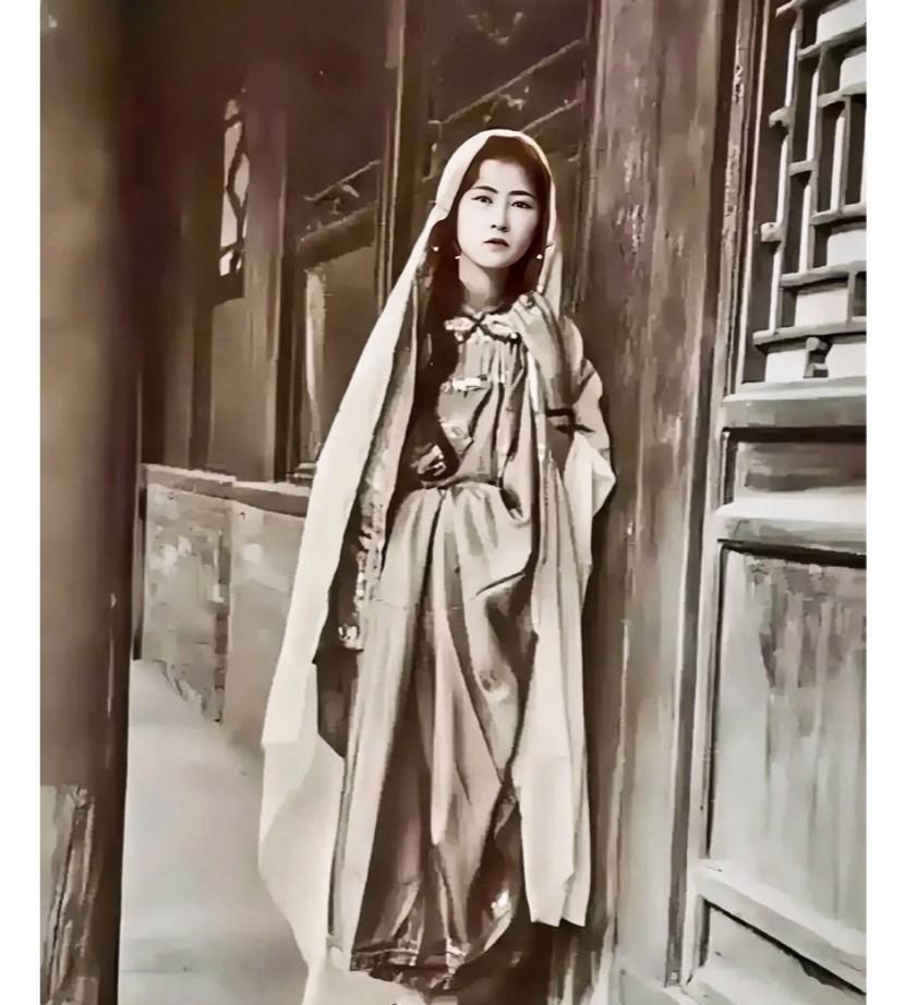 这才是1924年20岁林徽因在北京的真实貌相，都看看吧！这可不是演员饰演，更不是