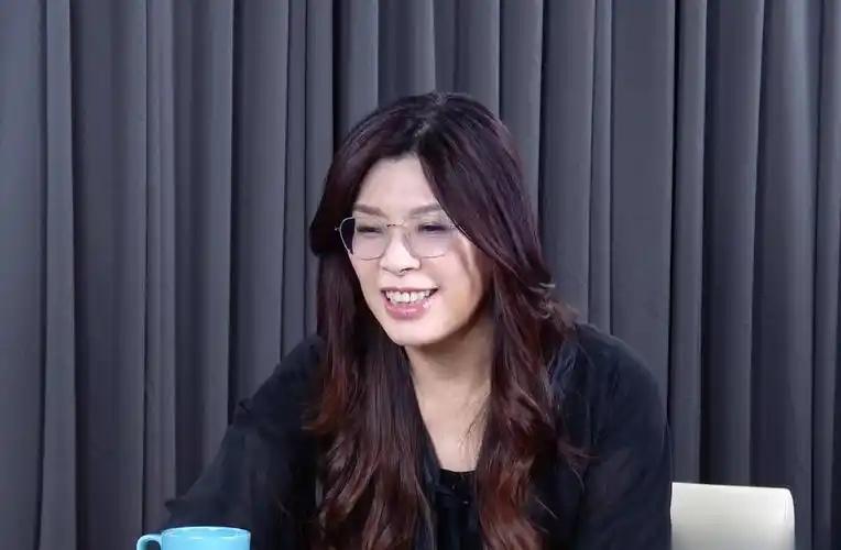 郑丽文彰化辅选，批民进党“新潮流”“洋流”：都是“台湾毒瘤”。10月6日郑丽