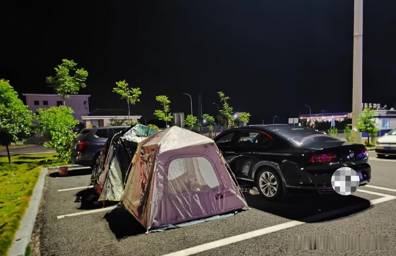 免费高速、天价酒店！国庆自驾最聪明的省钱玩法每年国庆出门自驾，最坑的从来不