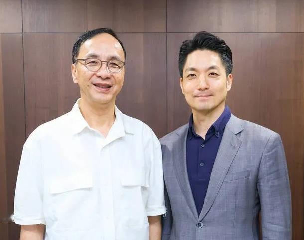 蒋万安现在也是火力全开，在拜会国民党团、郑丽文以及卢秀燕之后，在7月20日又拜会