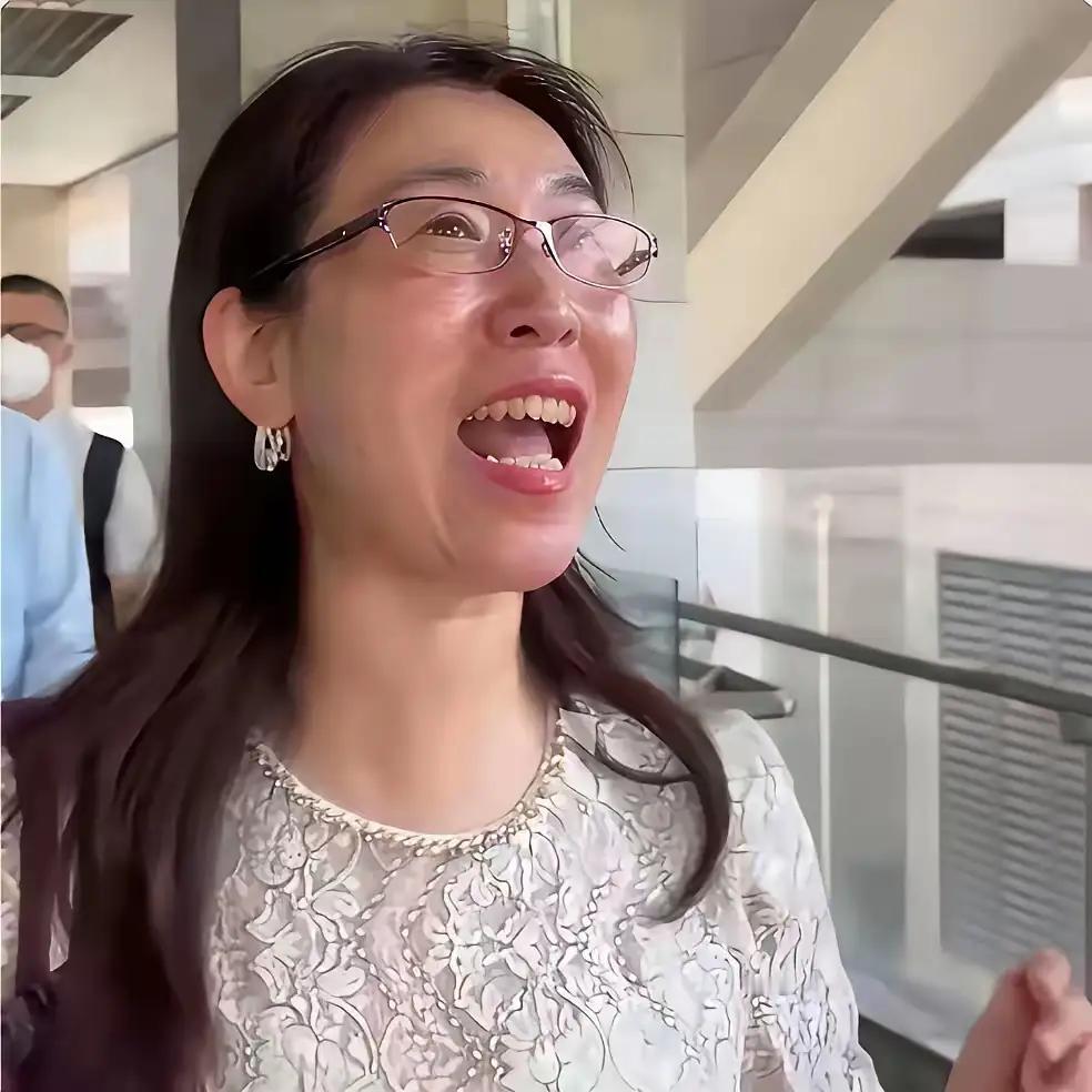 朱女士胚胎案在网上炒得沸沸扬扬的，长期霸屏网，朱女士宣称：“我要给原配长脸，我要