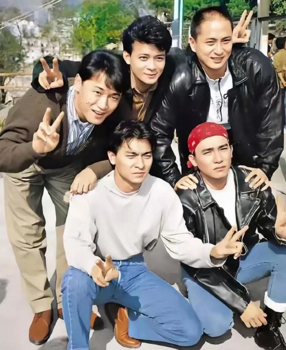 网友说黄日华之后再无乔峰。王晶:我不赞成。在王晶看来，甄子丹在电影里演的乔