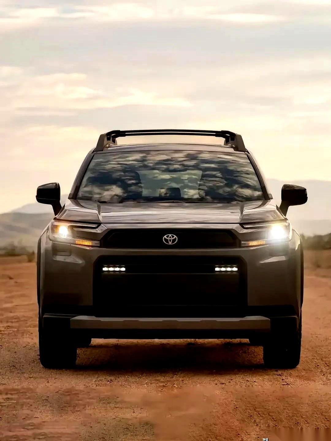 15万的丰田荣放？还混动？真的，广州车展这价格一出来，我直接愣了半天。这还是