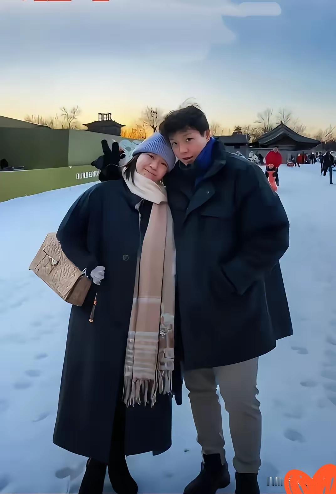 谁看了全红婵的雪地合照不感叹一句：这姑娘是真的长大了！以前那个爱说爱笑、走