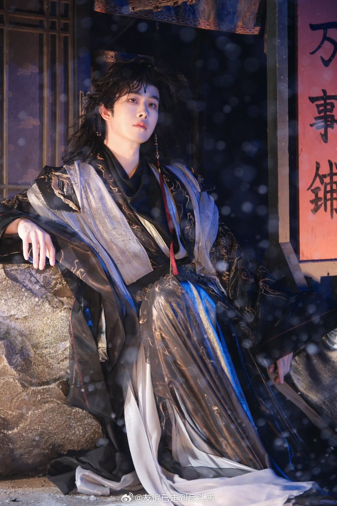 田嘉瑞新剧《魂判九川》开机原著是大女主小说《九姑娘她一身反骨人还狂》，影视化性转