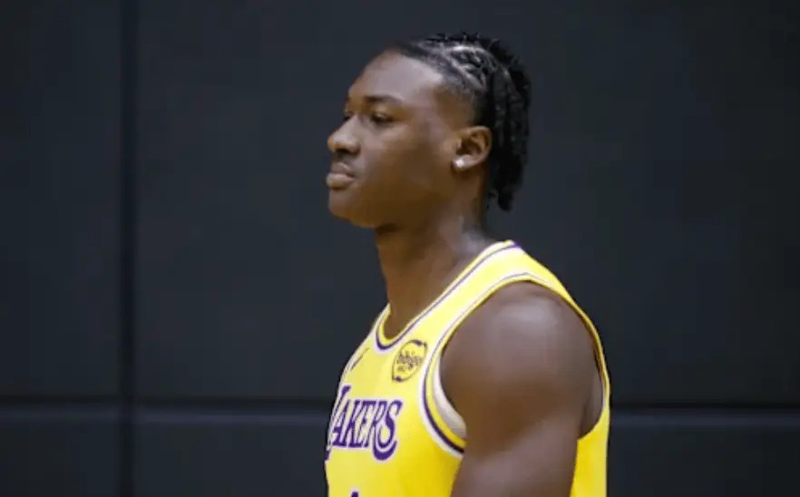 阿杜-蒂耶罗目前已经升级为出战成疑，多位湖人记者表示，蒂耶罗明天可能会迎来湖人首