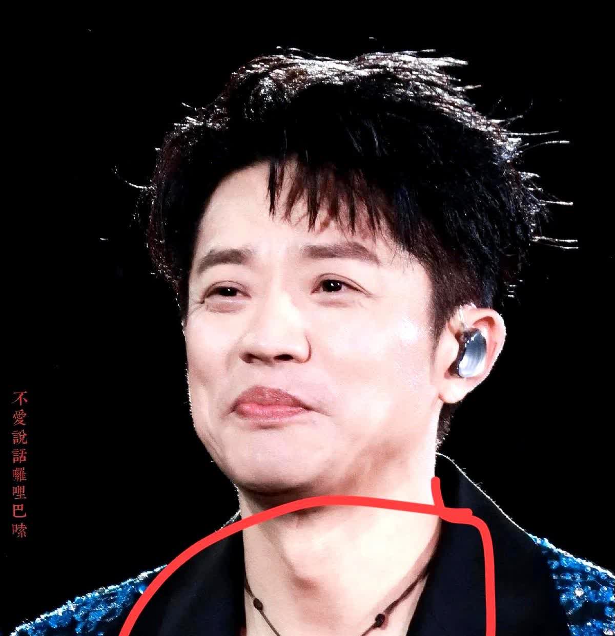 我敢100%确定曾毅被资本联手做局了曾毅针对手表事件说过表是朋友