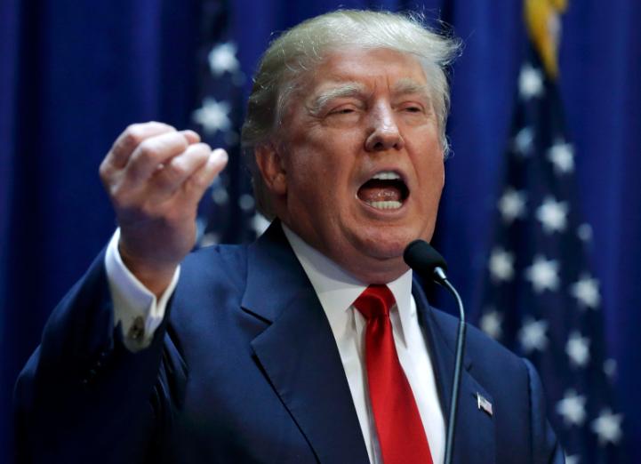 幸亏中国大陆早有准备：一架美国军机飞越台海，特朗普果然憋不住了。美伊大战越打