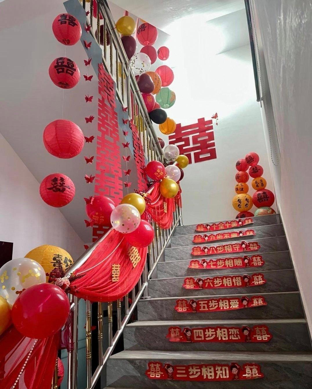 记录者超话记录者超话有个父亲向我求助，说他女儿结婚才一个星期就想要离婚了，态度