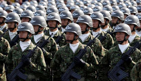 一个日本华人曾一针见血指出：现在中国若再战日本，撑不了14年，不是中国能撑多久，