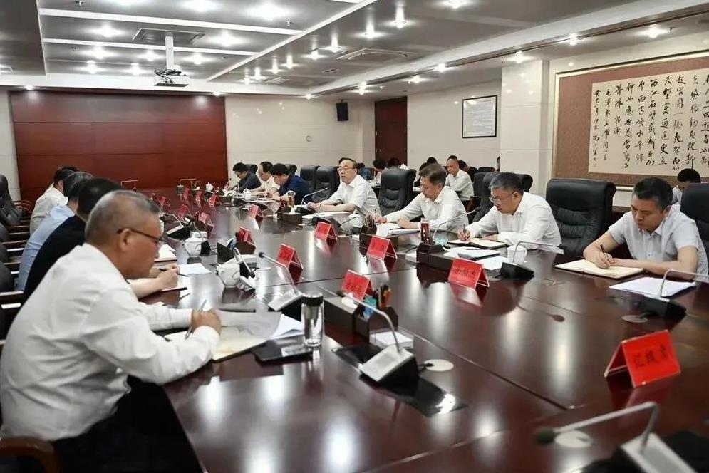 6月1日，被中央纪委通报的这两个县，对违规喝酒问题都做到了三“抓”：一、对违规