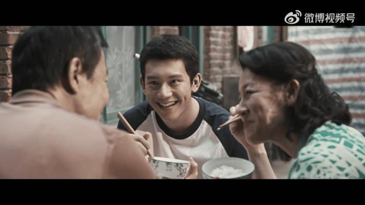 冉东东死在了摆脱嫌疑的那一天《树影迷宫》结局，冉东东用最决绝的方式帮朋友开启了