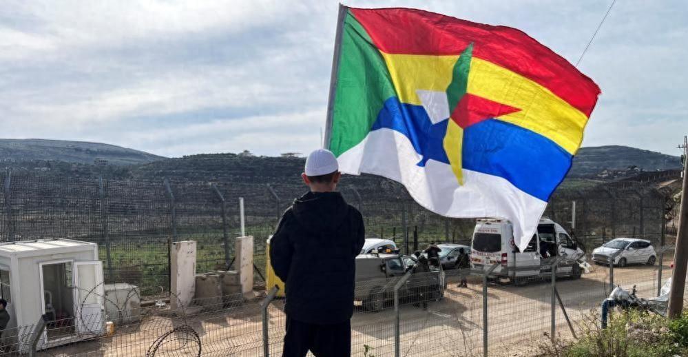 以色列越境炸叙利亚军营，阿拉伯世界全线反水，集体教做人！以色列这是彻底疯了！