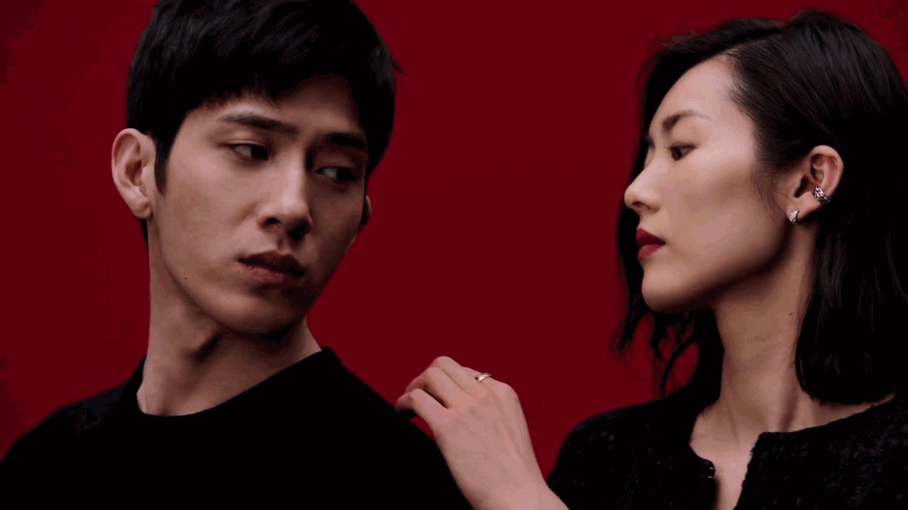 磕糖：曝井柏然刘雯疑似领证。有点甜。郎才女貌，超模配帅哥，很可。井柏然你可