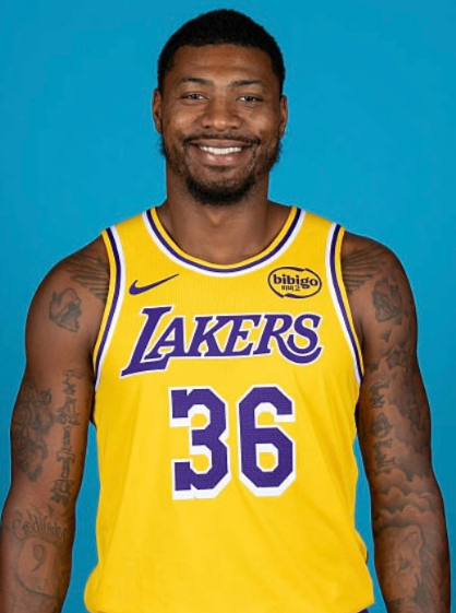 八村小里回来，拉拉斯玛特又要替补了说真的，拉拉斯玛特这几场在首发真的打的挺不错