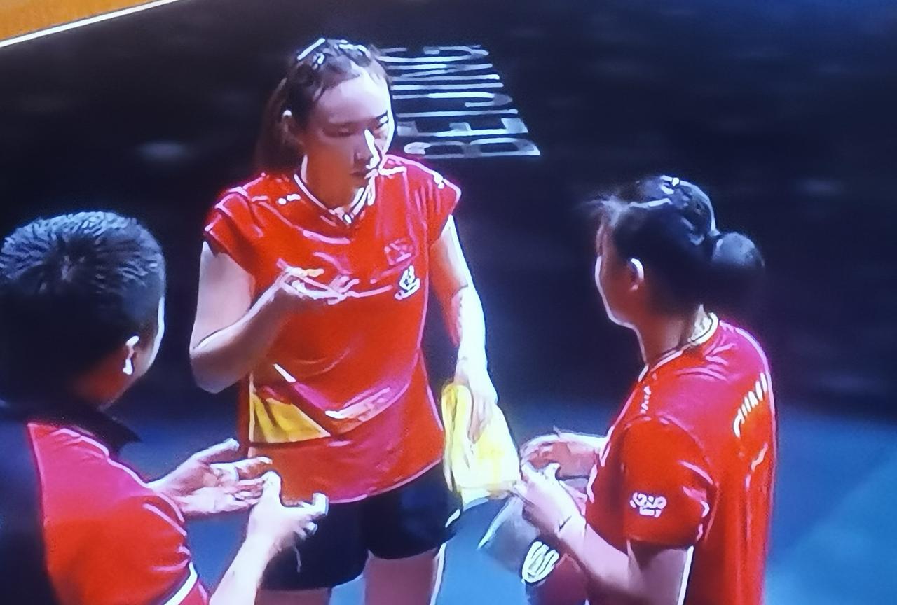 国乒四对女双能否包揽北京大满贯的四强？虽然国乒派出四对女双选手参加北京大满贯都