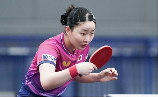 张本美和现在年纪轻、身体也没有明显伤病，连续参加比赛似乎也感觉不到疲惫，但我仔细