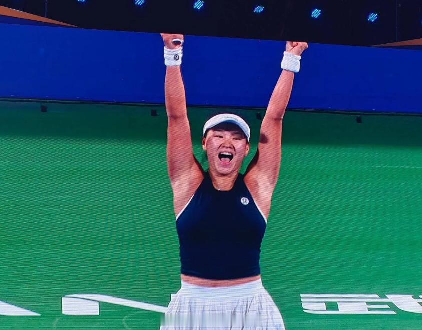 郭涵煜2比1沃雷涅茨郭涵煜武网逆转晋级wta2026武网女单第二轮，一