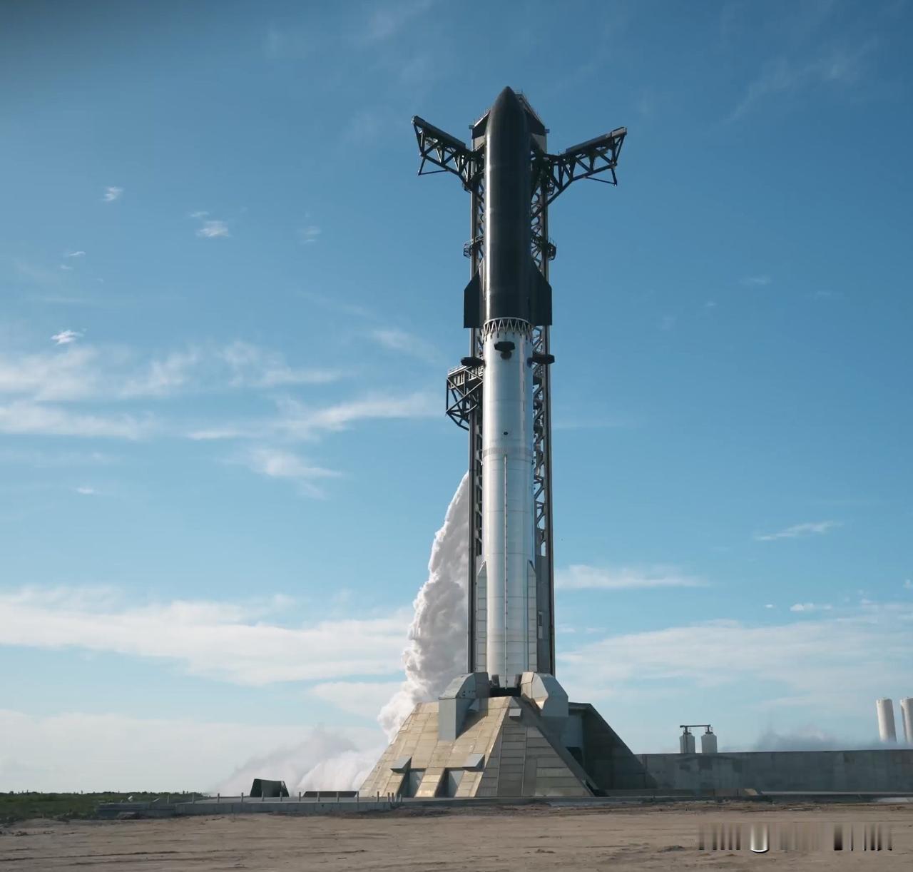 现场看SpaceX星舰一定震撼到失语看Starship的照片，已经有种“
