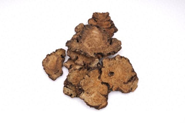 白开水煮四物，打通全身血管瘀堵，清垃圾、通经络，看完赶紧收藏很多人常年头晕犯困