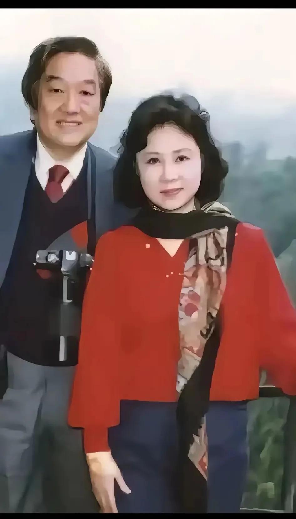 平鑫涛和琼瑶我觉得他们是真爱好的爱情，就是两个人共同进步，共同付出珍爱彼此！