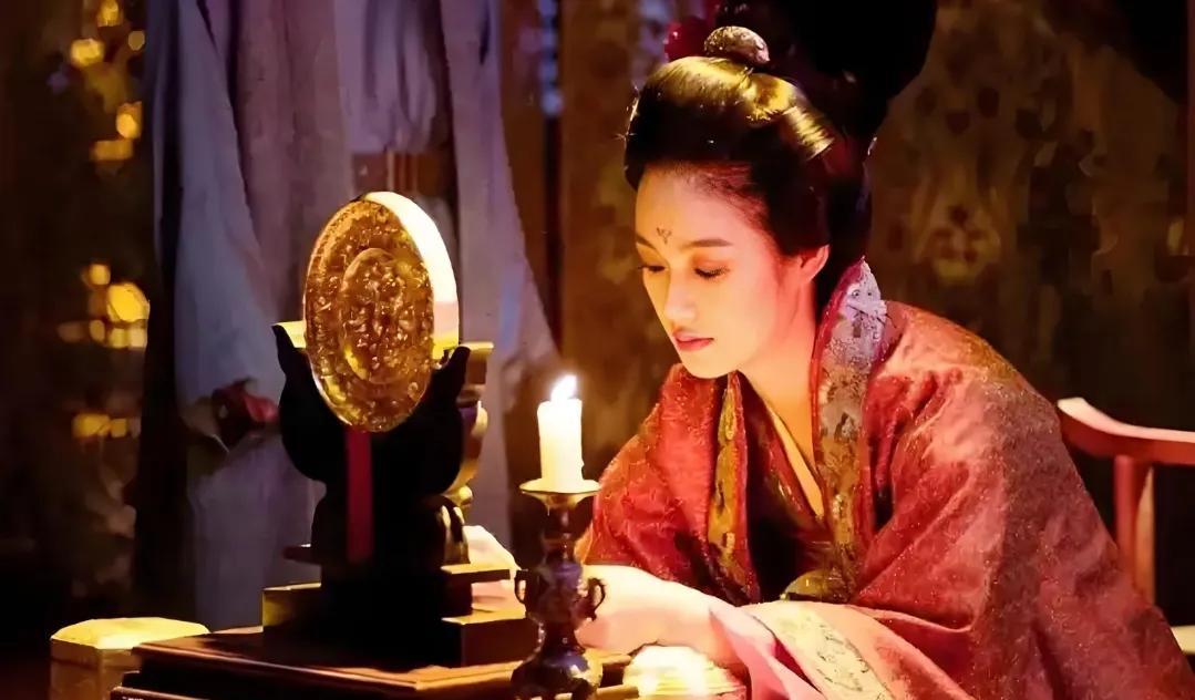 619年，窦建德清除宇文家余党，对南阳公主说：