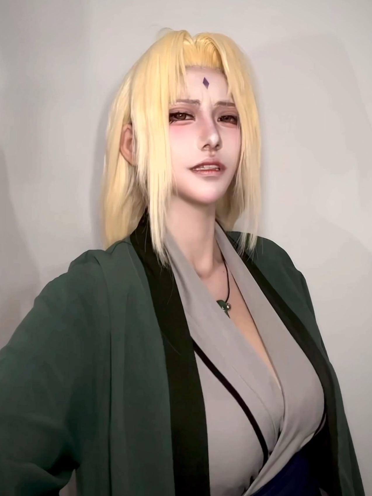 美人嗔怒