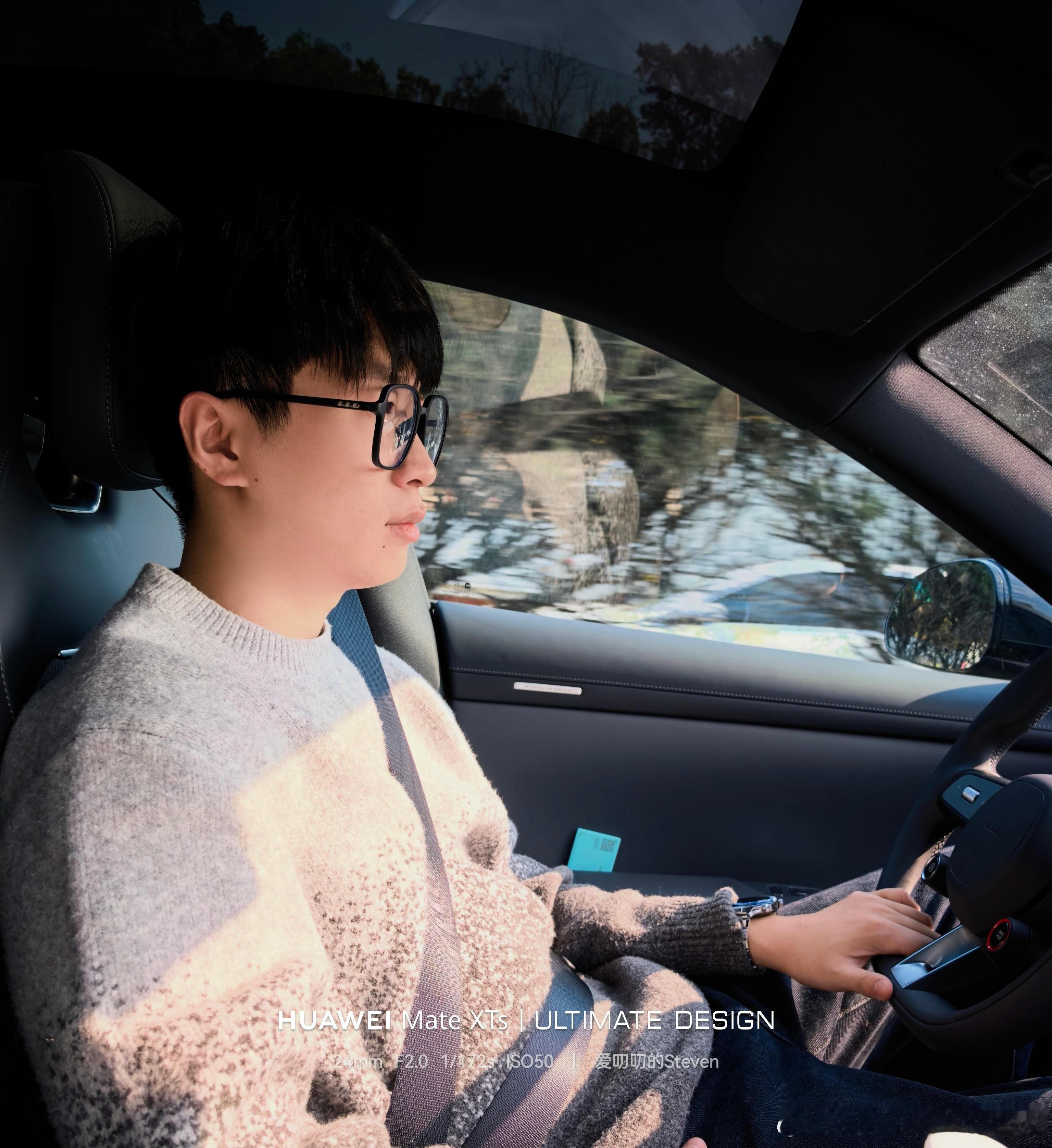 体验了一下这家的城区和高速辅助驾驶……高速还可以，城区确实提升空间还比较大，和A